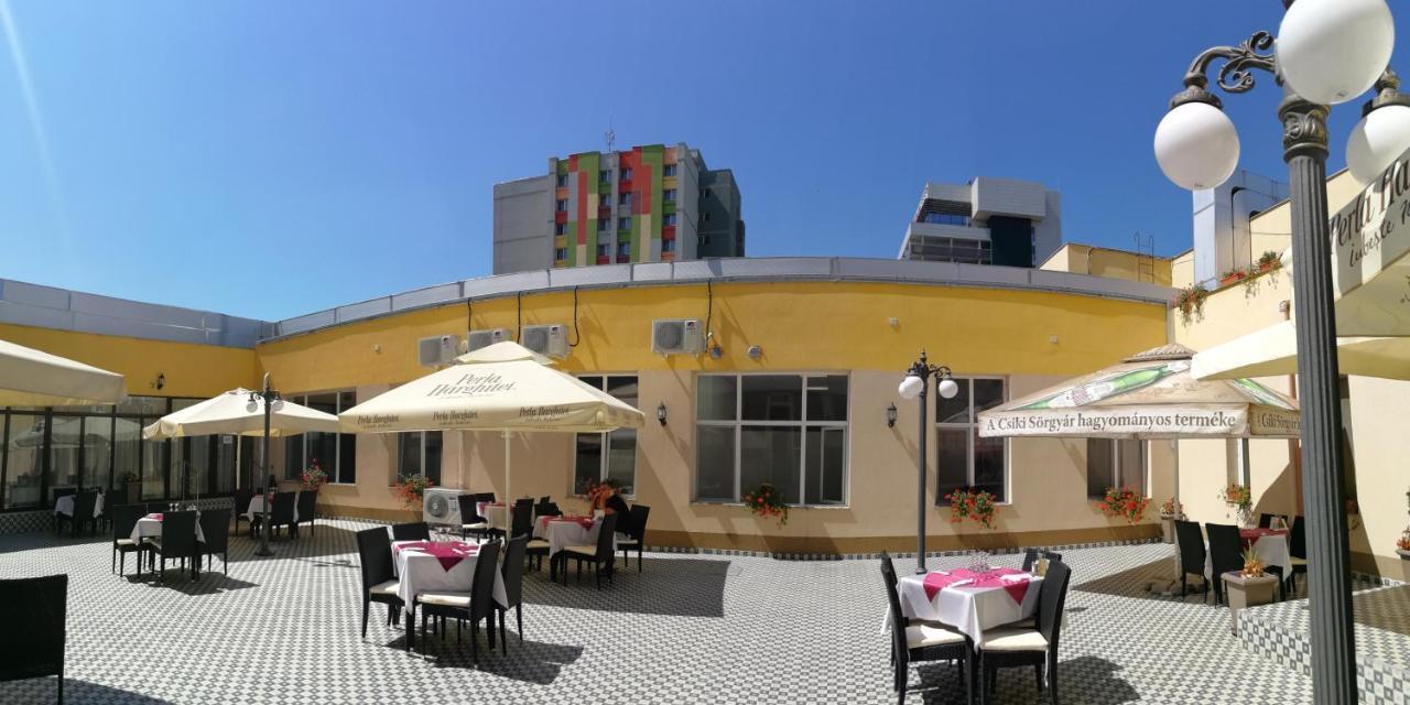 Hotel Complex Balnear Cerbul Covasna Exterior foto